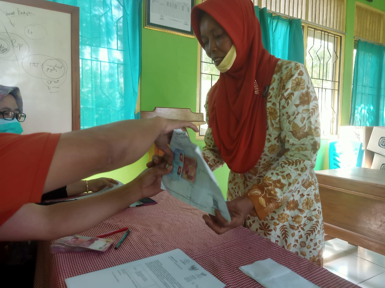 PENYALURAN BST KEMENTAN TAHAP 6