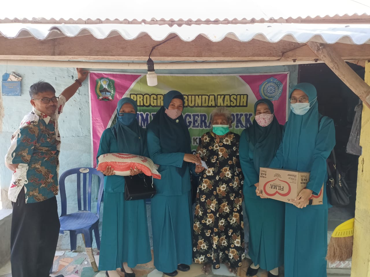 PENYALURAN BANTUAN BUNDA KASIH TAHAP 3
