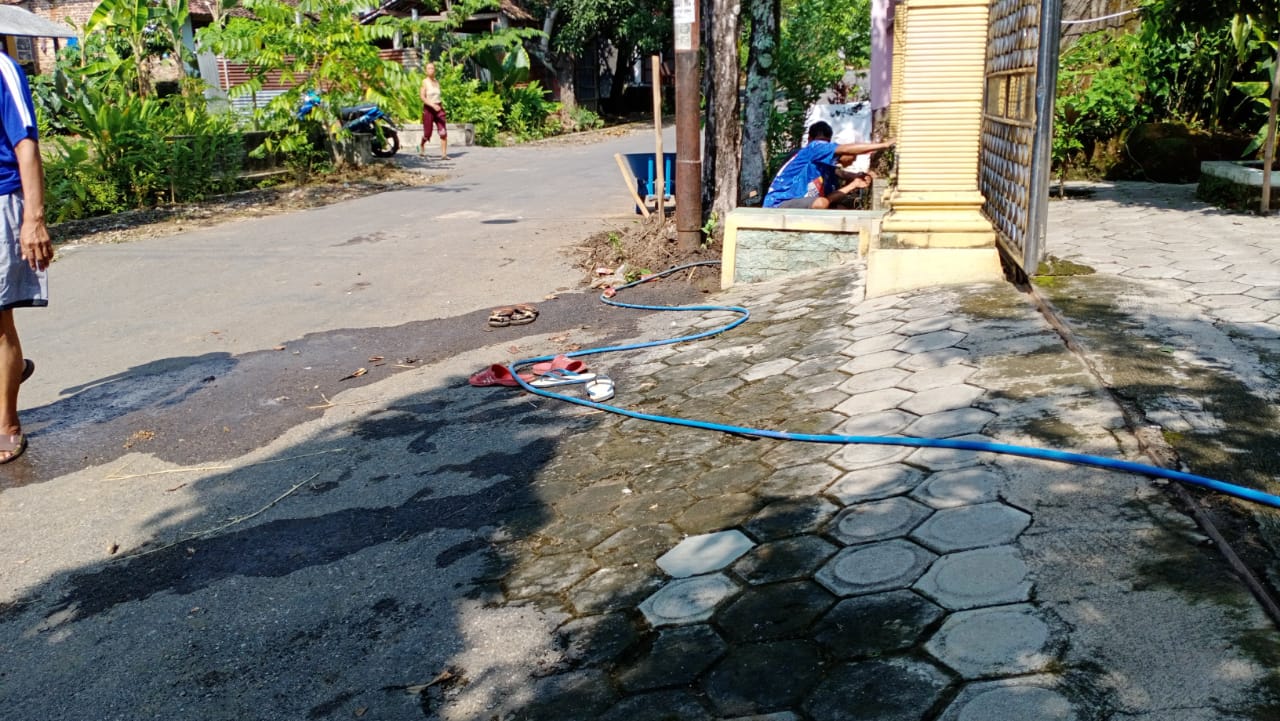 MINGGU BERSIH DUSUN JOKETRO