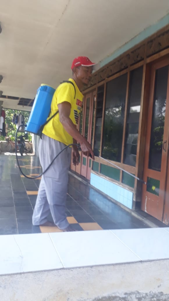 LAWAN KORONA DI DSN LEMPONG