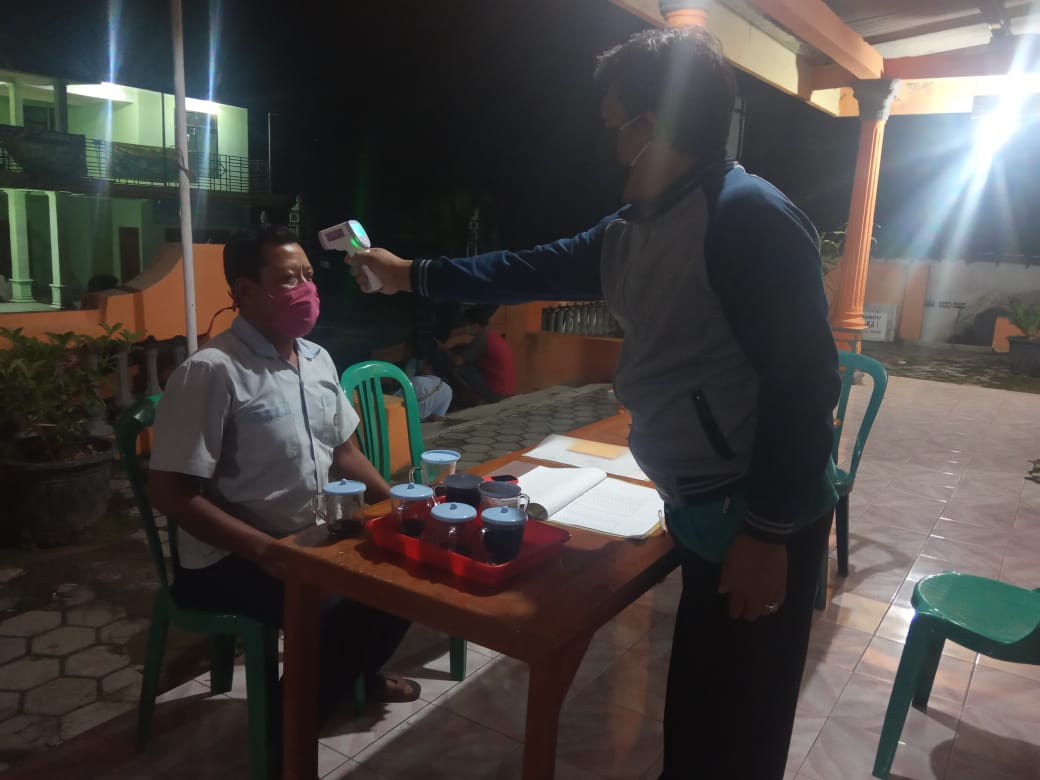 RABU 15 - 04 - 2020 PENYEMPROTAN DISINFEKTAN CEGAH COVID19
